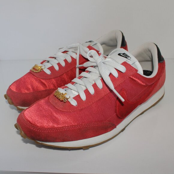 Nike Daybreak Martian Sunrise/ Chile Red Women's Size 9  DD9674 800 - Picture 2 of 16